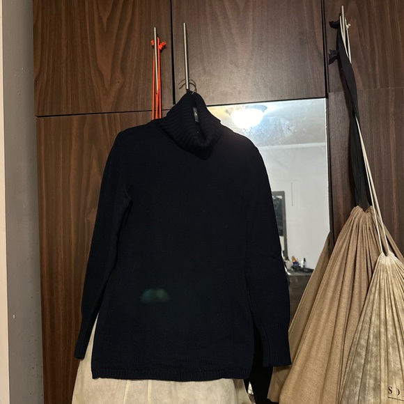 Gucci Vintage Navy Blue Wool Turtleneck - Picture 7 of 7